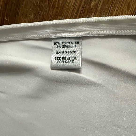 Cache White Sleeveless Top-Size Medium - Picture 7 of 9